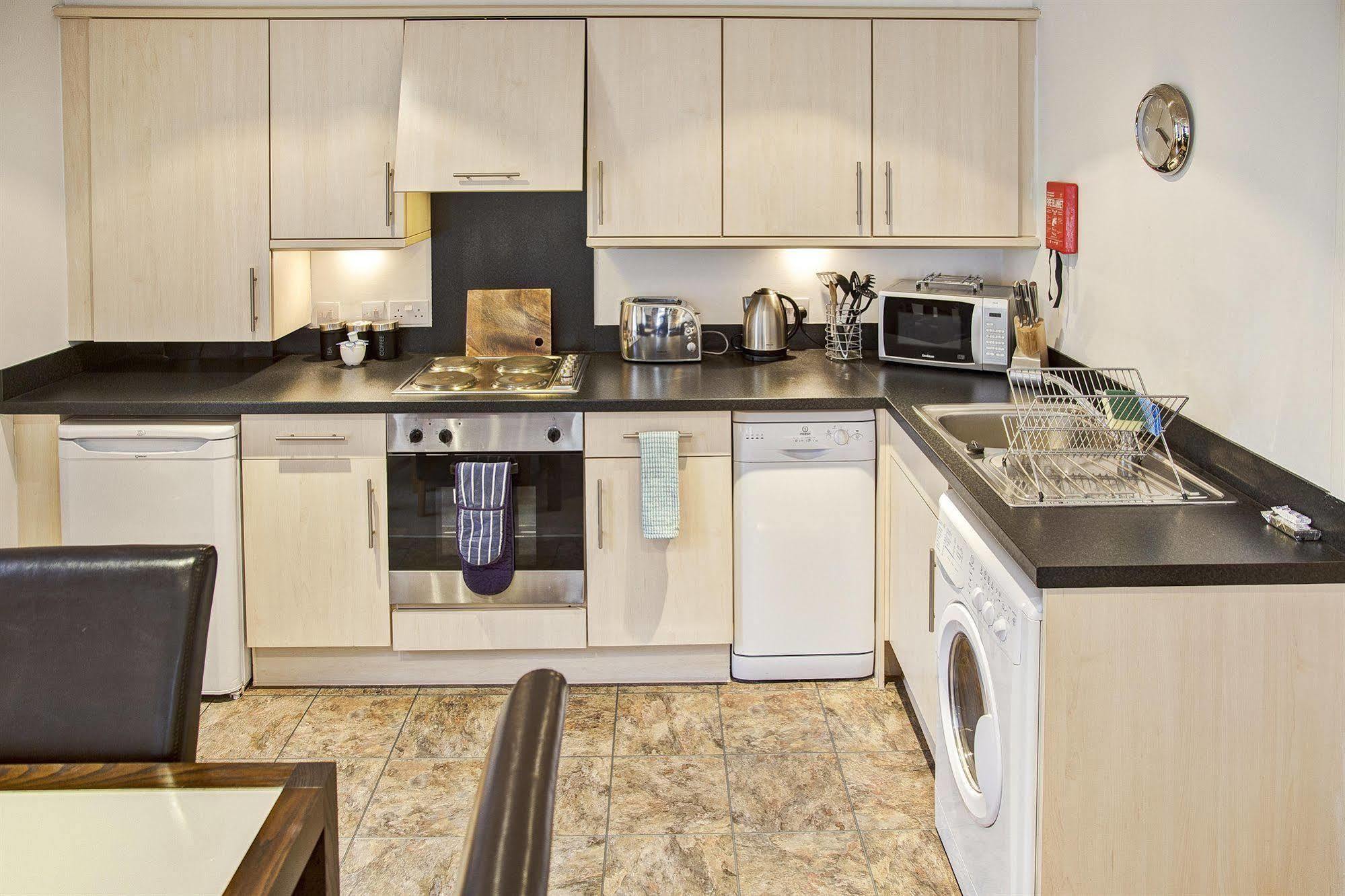 Fountain Court Apartments - Grove Executive Единбург Екстер'єр фото